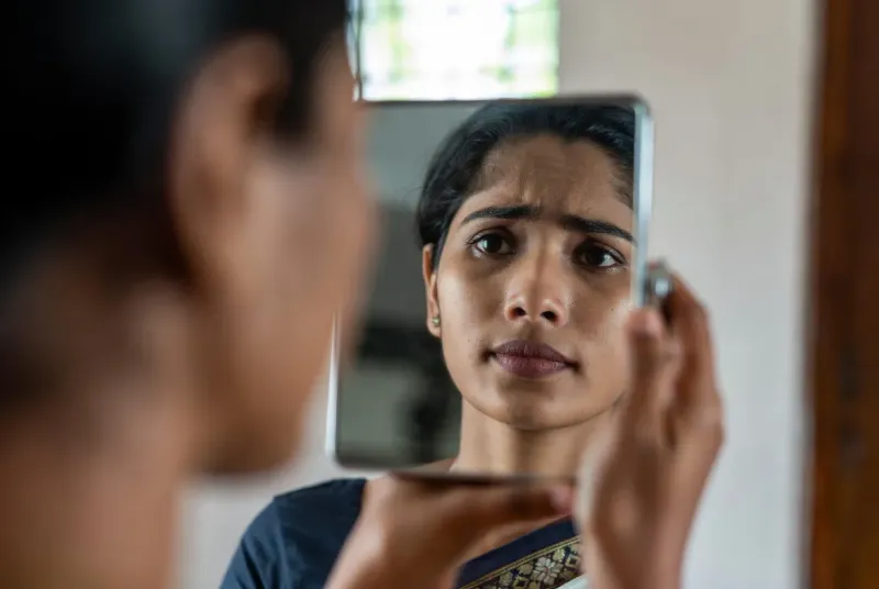 অকালে বুড়িয়ে যাওয়া রোধ: ৫টি প্রাকৃতিক উপায়