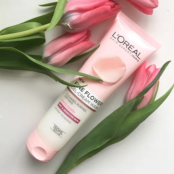 L-Oréal Fine Flowers Gel Cream Wash Review | eEraboti